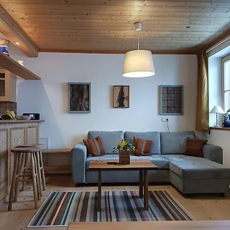 Am Bergfeld Apartment