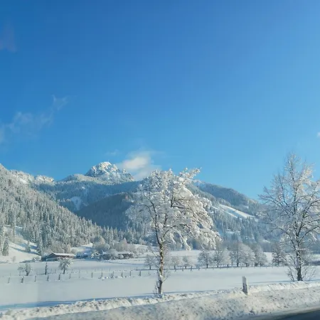 شقة Am Bergfeld *